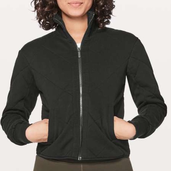 black reversible Lululemon Jacket NEVER WORN - Picture 4 of 4